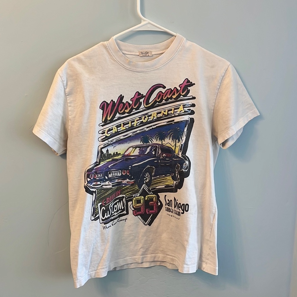 Brandy Melville West Coast Graphic Tee